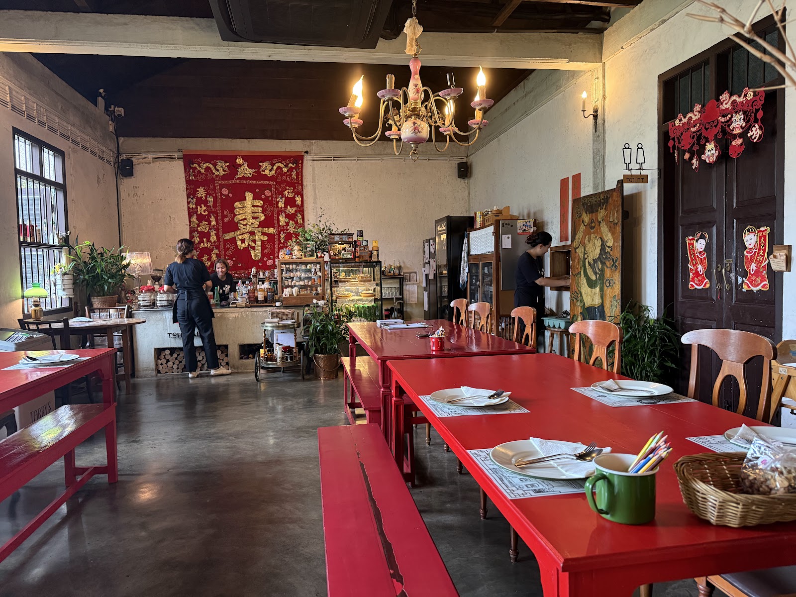 Toh Daeng at Baan Ar Jor — Restaurant in Mai Khao, Phuket