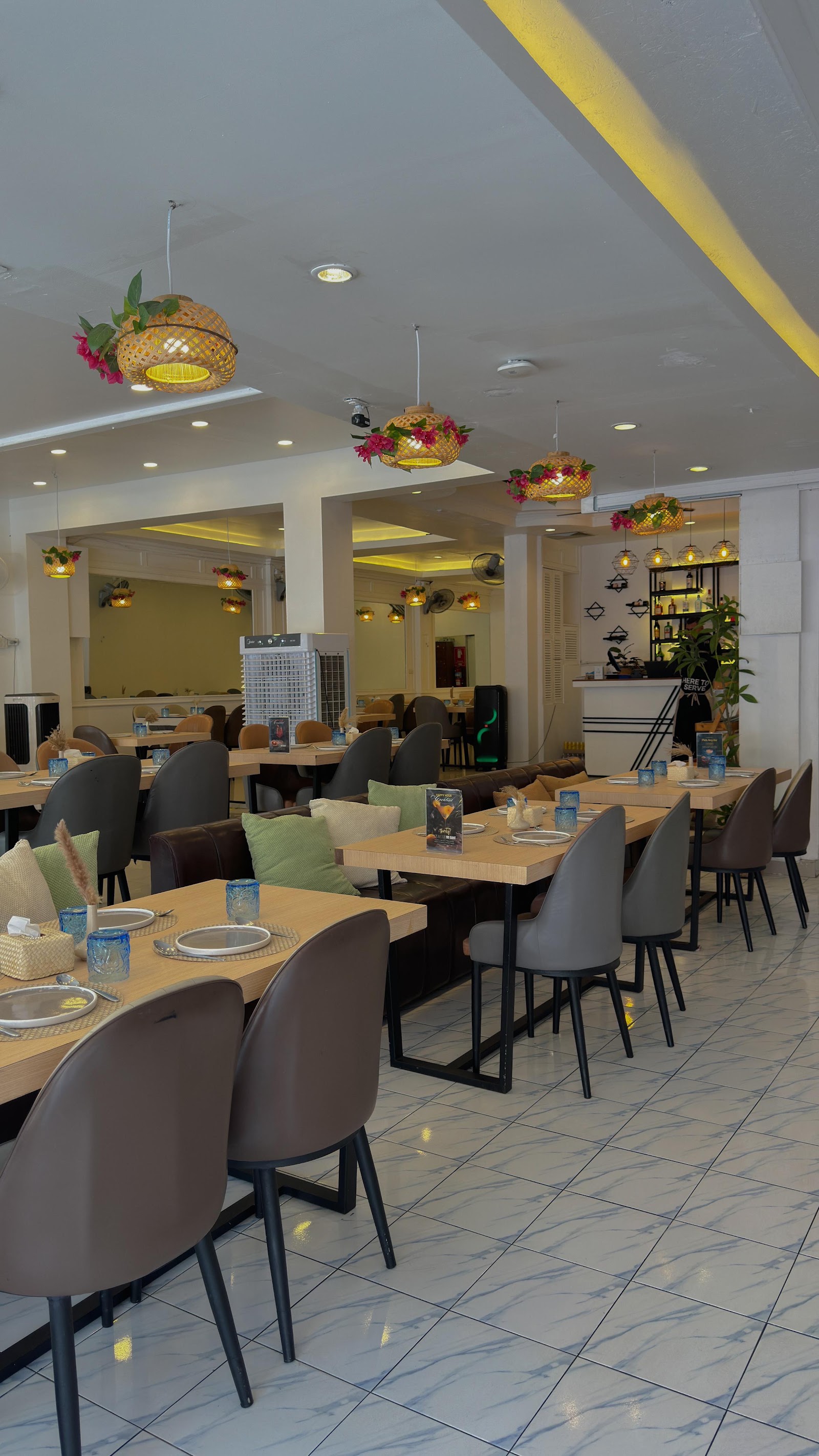 Patong Social — Restaurant in Patong, Phuket