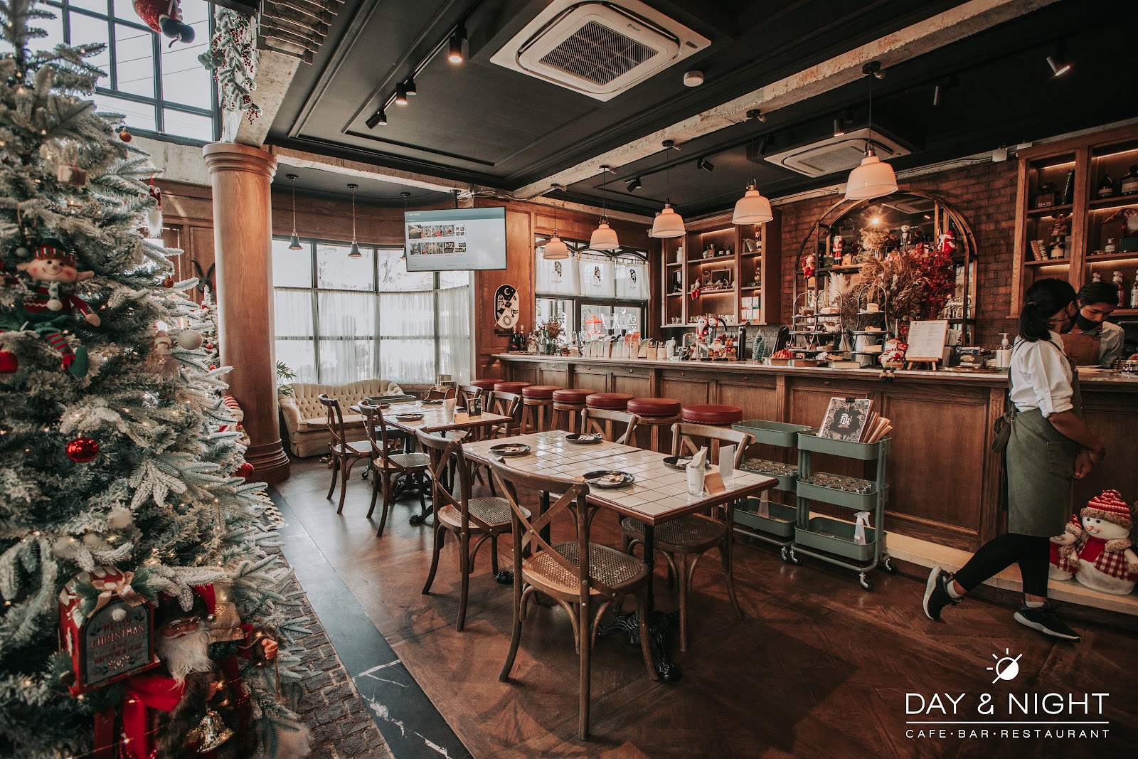 Day & Night Of Phuket — Restaurant in Phuket Old Town, Phuket