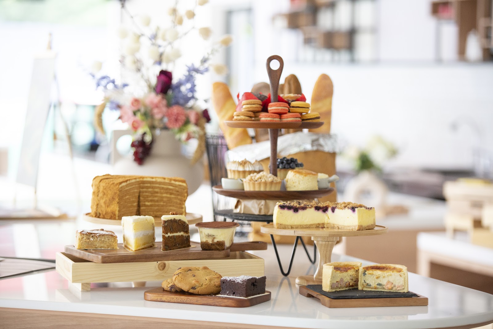 Photo: Mun Prao’s Cafe & Restaurant (มันพร้าวส์) via Google