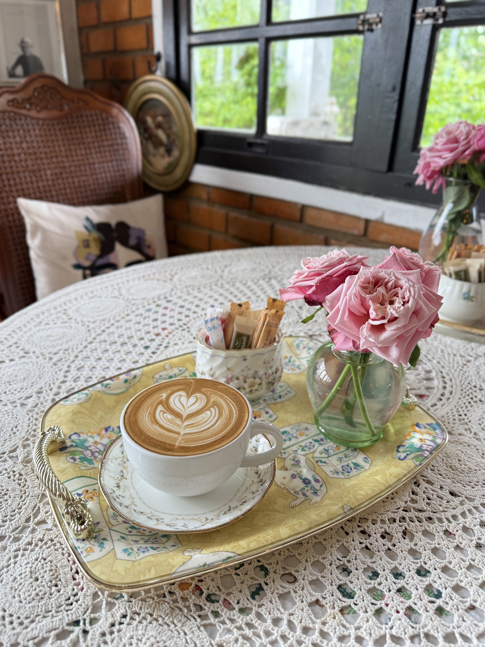 Photo: Coconuts café via Google